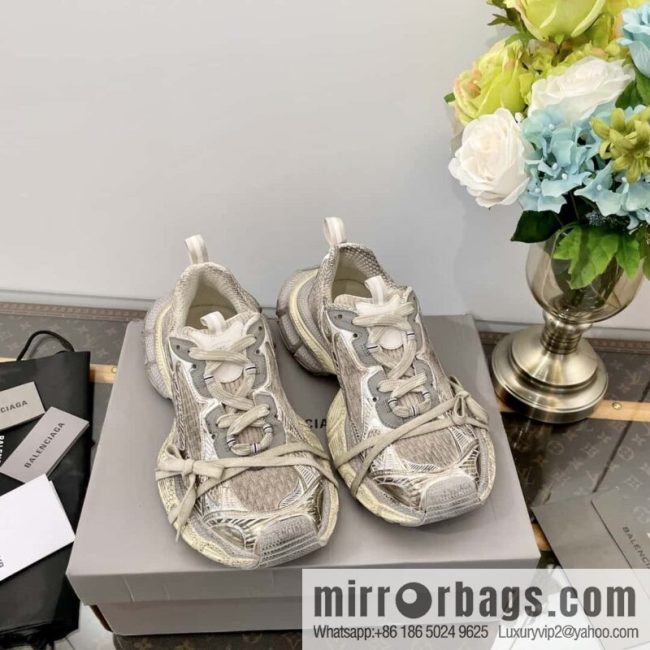 𝐁𝐚𝐥𝐞𝐧𝐜𝐢𝐚𝐠𝐚• 3 𝐗𝐋|||𝟐𝟎𝟐𝟑 new Vintage old sports dad shoes - Image 2