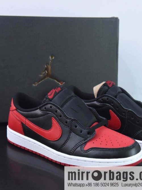 Air Jordan AJ1 Retro Low OG low top, black and red are prohibited, item number: 705329-001
