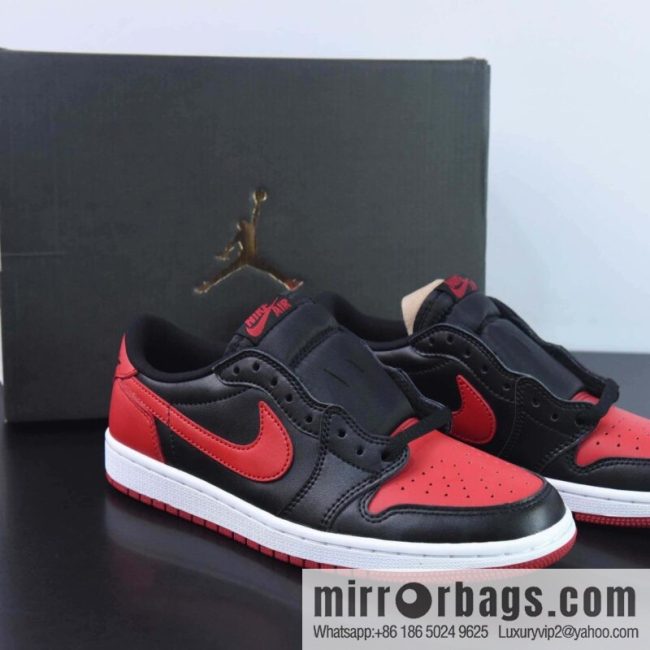 Air Jordan AJ1 Retro Low OG low top, black and red are prohibited, item number: 705329-001