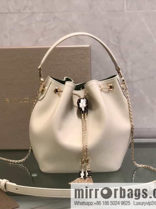 \"Serpenti Forever\" imported calfskin bucket bag model number: 287806