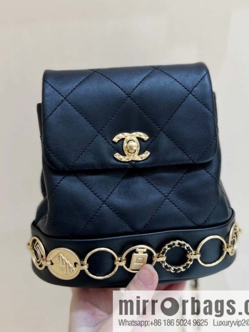 CHANEL 23B autumn and winter trailer series, badge double backpack AS4275
