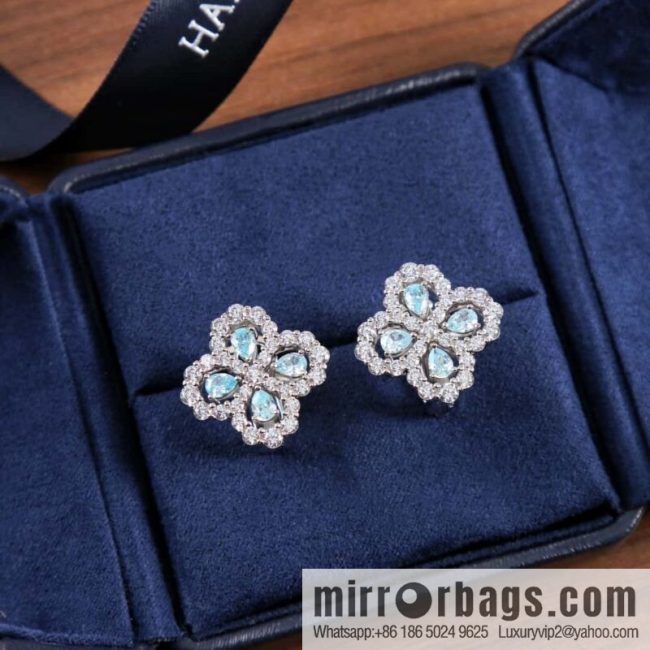HARRY WINSTON HW Diamond Loop Earrings - Image 2