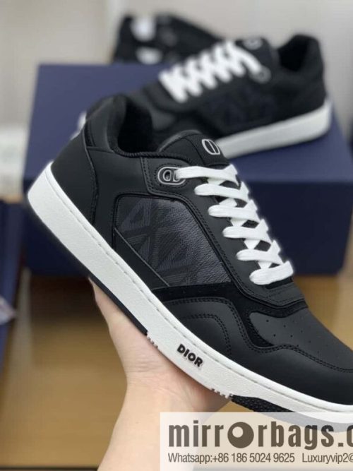 DIOR Dior uses black smooth cow leather (fabric) to carefully make B27 low-top sneakers
