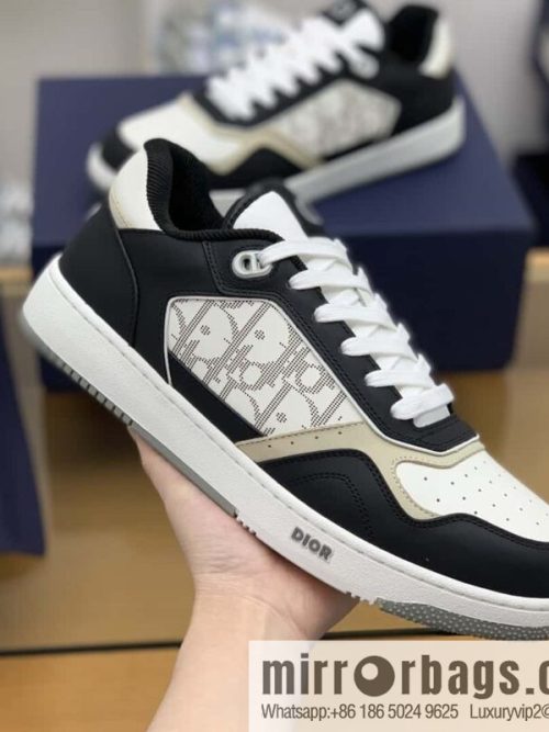 DIOR Dior uses black smooth cow leather (fabric) to carefully make B27 low-top sneakers