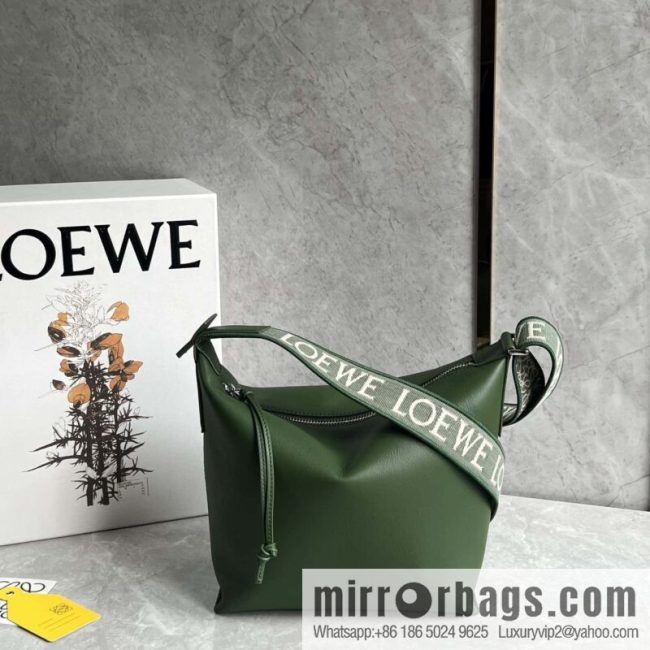 LOEWE Mens Cubi shoulder crossbody bag 0689 green