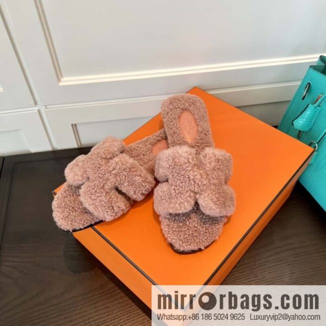 HERMES Hermès 2022 Teddy model Italy Europe imported lamb wool women\'s sandals