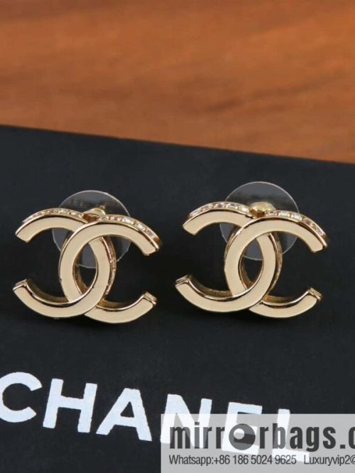 New ☑️ Chanel C1 double c gold stud earrings