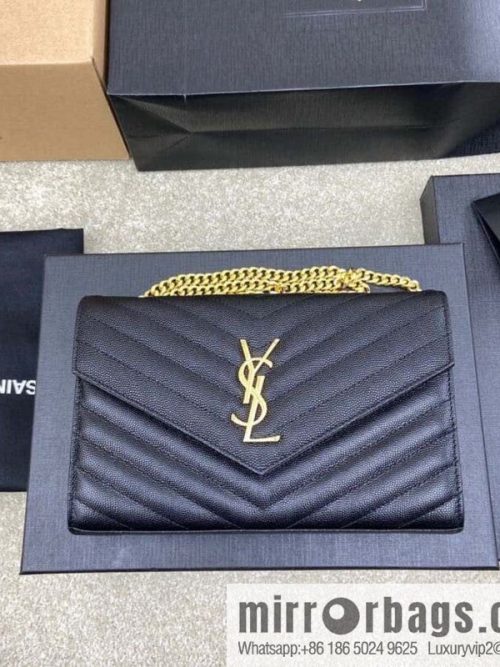 MONOGRAM caviar texture original leather version envelope bag model: 360452