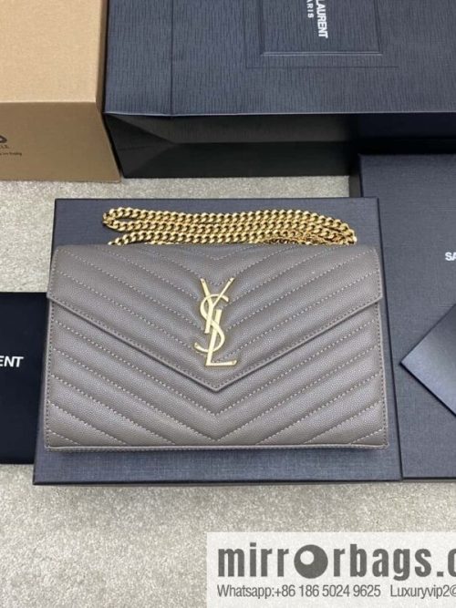 MONOGRAM caviar texture original leather version envelope bag model: 360452