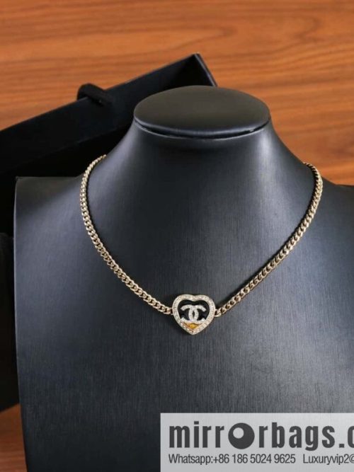 New ☑️ Chanel double c peach heart love necklace