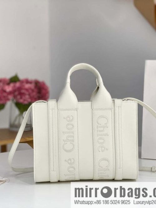 Chloe Woody Full Pitot Bag, White Small 26CM