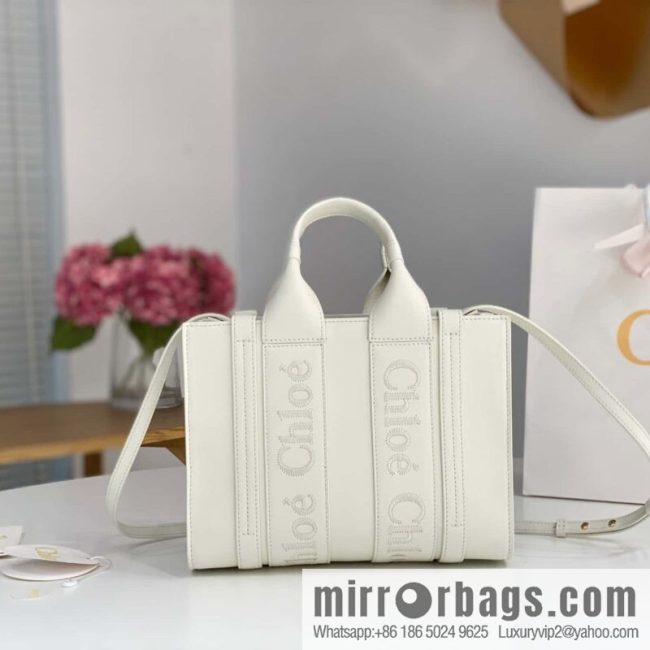 Chloe Woody Full Pitot Bag, White Small 26CM