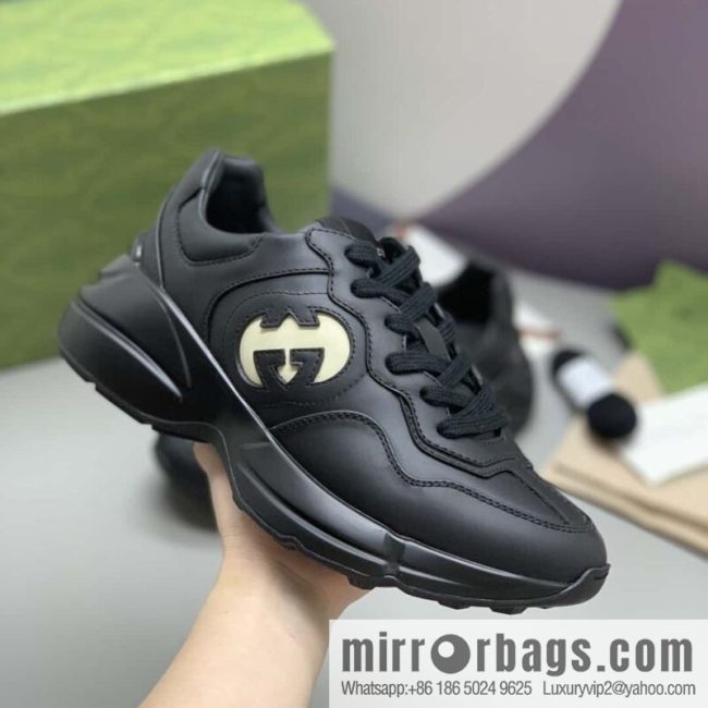 GUCCI Vintage shoes casual sneakers