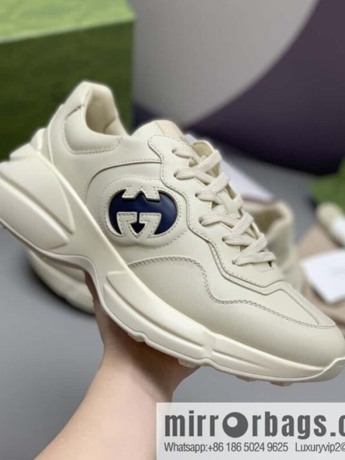 GUCCI Vintage shoes casual sneakers