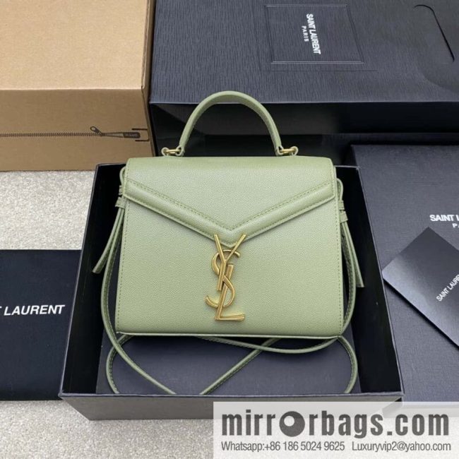 𝑪𝒂𝒔𝒔𝒂𝒏𝒅𝒓𝒂 caviar pattern hand bag avocado green ball pattern gold buckle Model: 602716