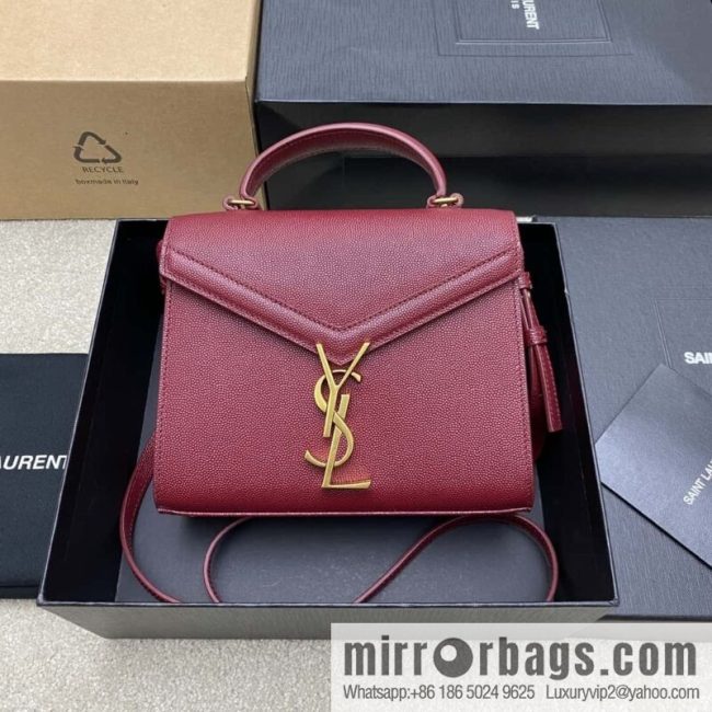 𝑪𝒂𝒔𝒔𝒂𝒏𝒅𝒓𝒂 caviar pattern hand bag burgundy ball pattern/gold buckle Model: 602716