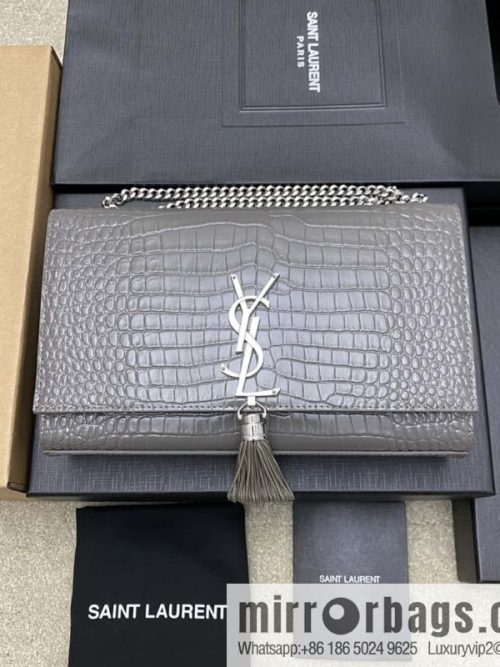 Y\'s most classic style Kate crocodile pattern chain strap crossbody bag gray crocodile/gold buckle Model: 377829