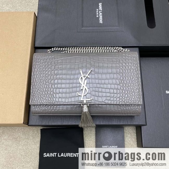Y\'s most classic style Kate crocodile pattern chain strap crossbody bag gray crocodile/gold buckle Model: 377829