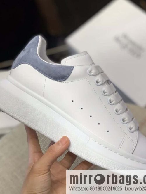 Alexander McQueen Alexander McQueen Fog Blue Fleece Tail Unisex same sneakers