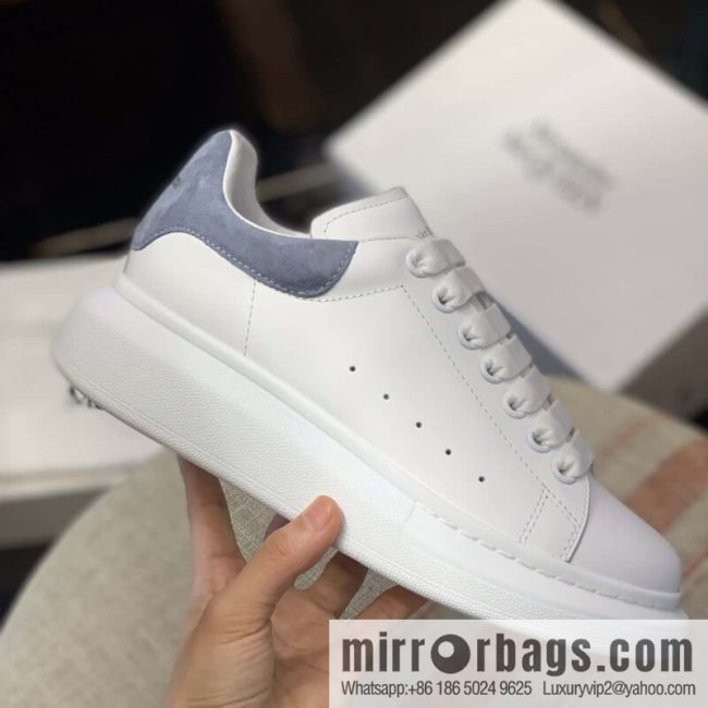 Alexander McQueen Alexander McQueen Fog Blue Fleece Tail Unisex same sneakers