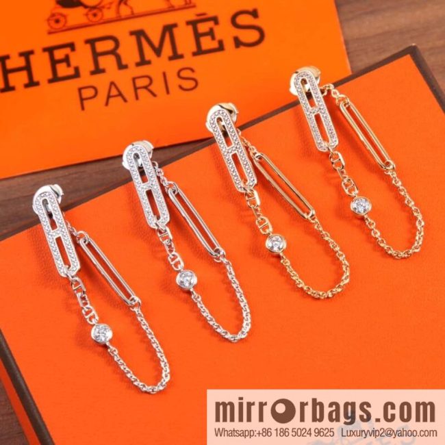 New ☑️ Hermès HERMES full drill pig nose chain stud earrings