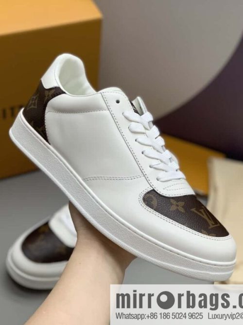 LV leather patchwork classic \"logo\" men\'s casual shoes