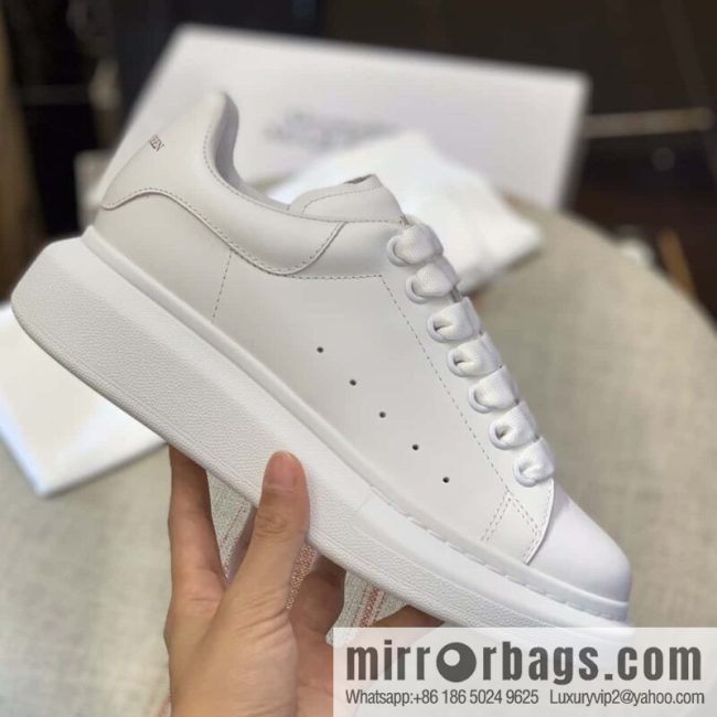 Alexander McQueen Unisex sneakers