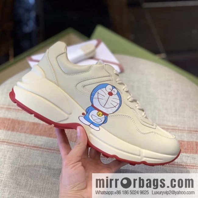 GUCCI robot cat animation image, Doraemon sticker Unisex Vintage sneakers