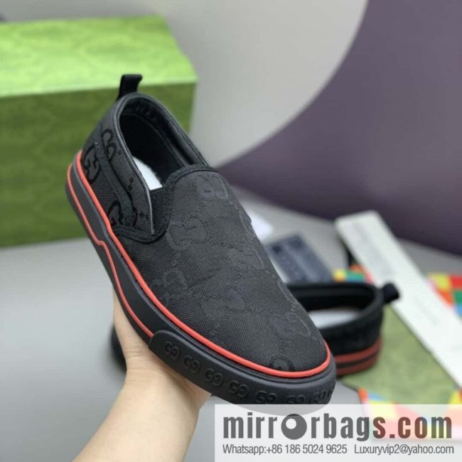 GUCCI black classic GG canvas men\'s casual shoes