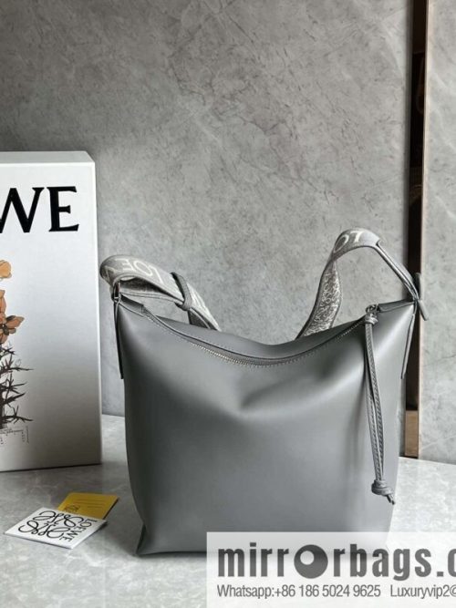 LOEWE Mens Cubi shoulder crossbody bag 0689 grey