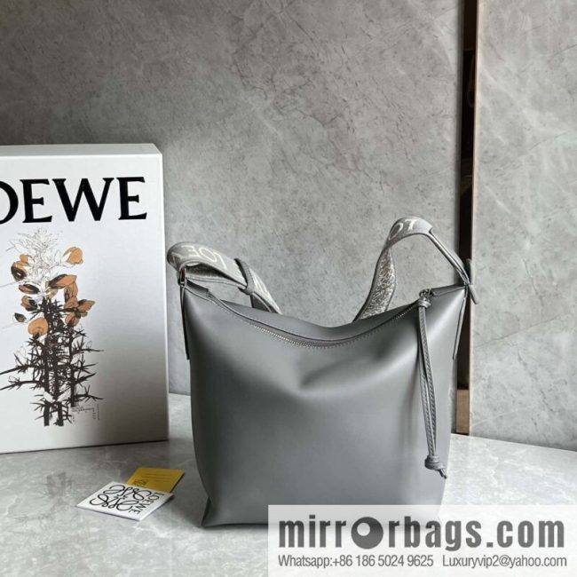 LOEWE Mens Cubi shoulder crossbody bag 0689 grey