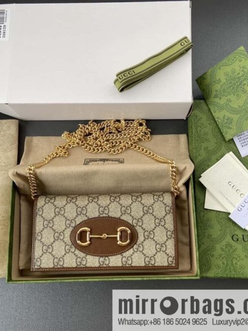 GUCCI Horsebit 1955 series chain strap wallet 621892 92TCG 8563