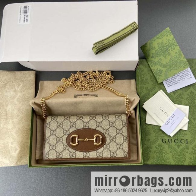 GUCCI Horsebit 1955 series chain strap wallet 621892 92TCG 8563