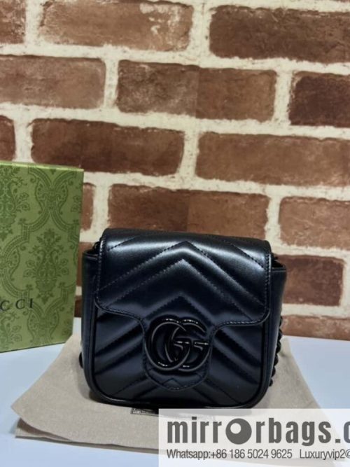 GUCCI Gucci GG Marmont Series Quilted Fanny Packs 739599