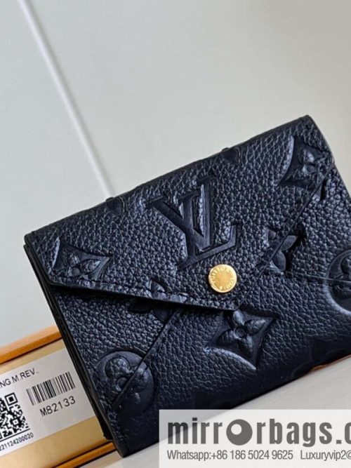 LV M82133 CELESTE Wallet