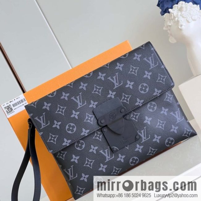 LV M82598 S-LOCK POCHETTE clutch bag