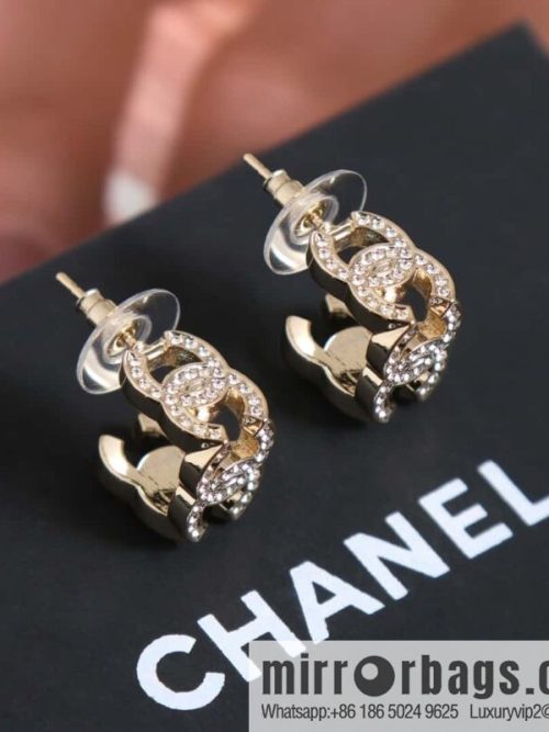 New ☑️ Chanel C1 double c square full diamond stud earrings