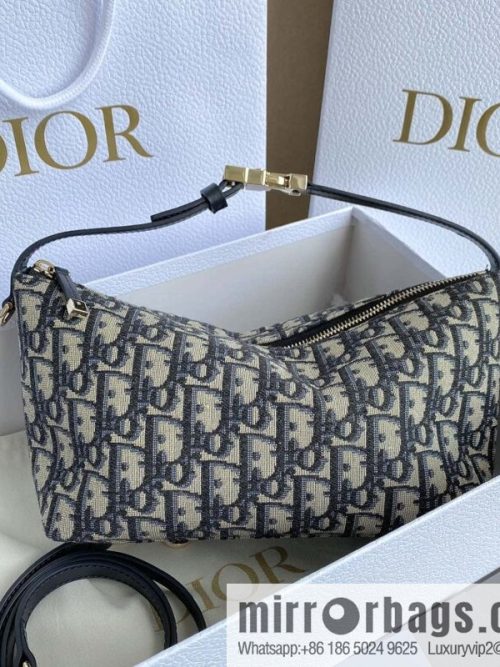 DIORTRAVEL NOMAD clutch bag S5554OTZQ_M928