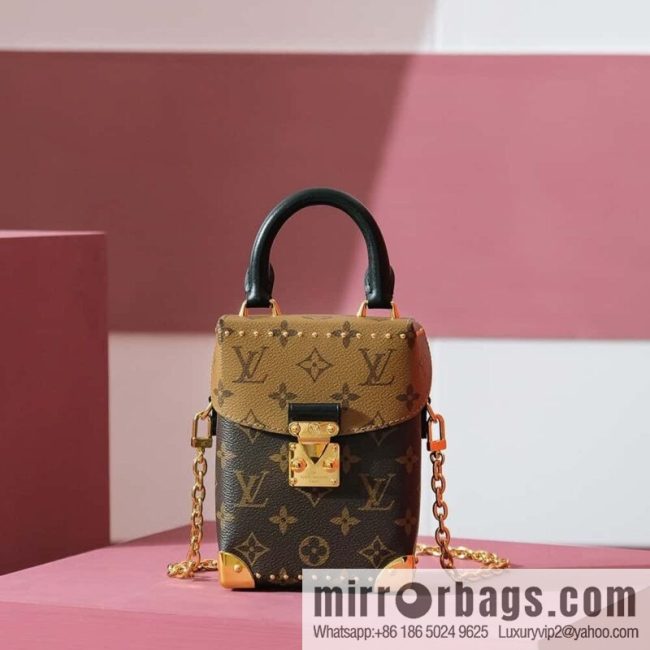 LV M82465 CAMERA BOX handbag