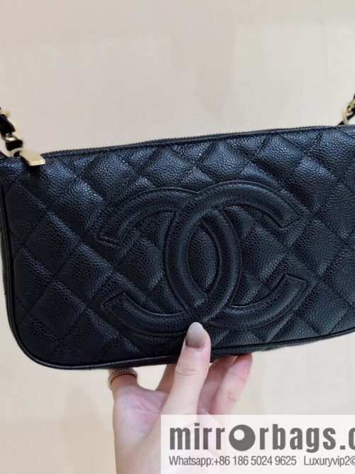 CHANEL CNNe same popular medieval armpit bag A50920 black