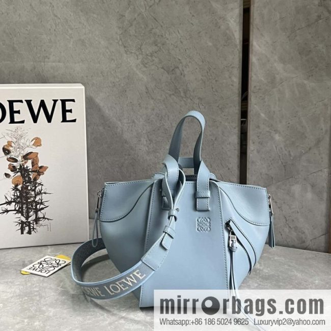 LOEWE 2023 monochrome glaze satin series Hammock bag hammock bag 0682 haze blue