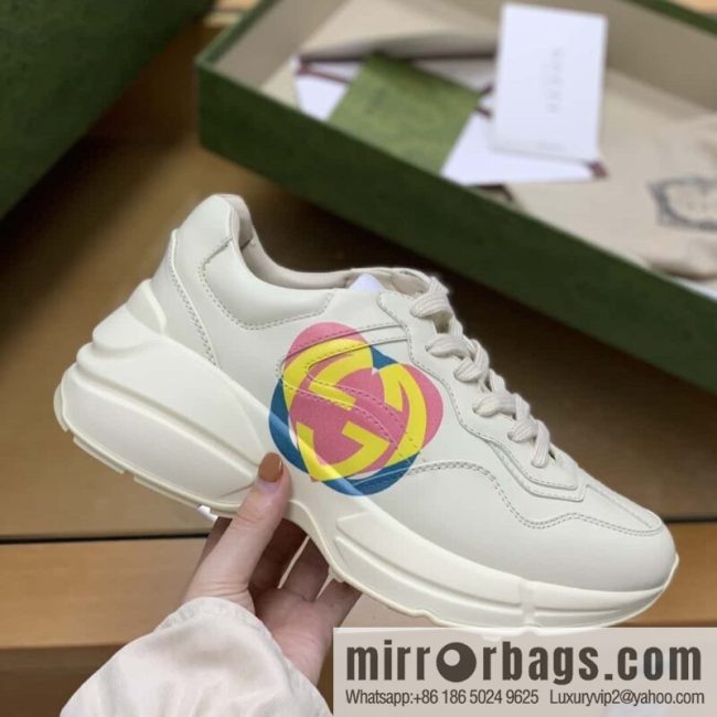 GUCCI Vintage style Vintage Daddy shoes Casual sneakers