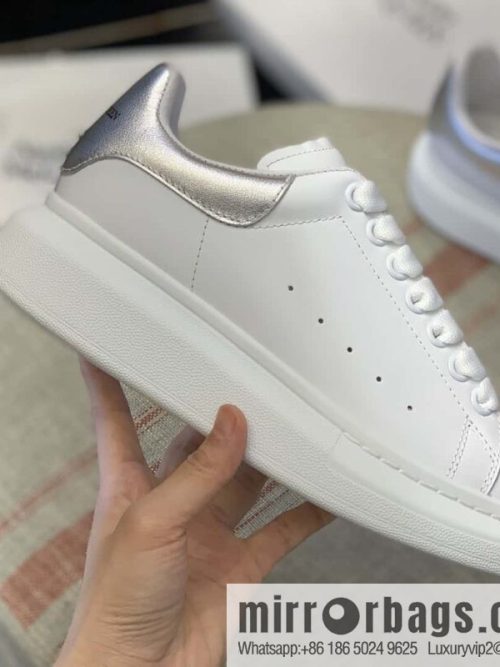 Alexander McQueen Silver Leather Tail, Same Sneakers for Men and Women