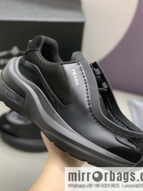 PRADA men\'s low-top new sports and leisure shoes