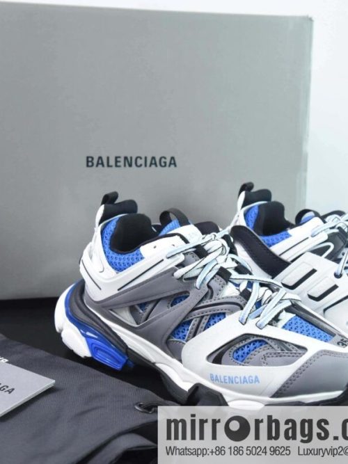 Balenciaga Track Sneakers Balenciaga Three Generations Sneakers