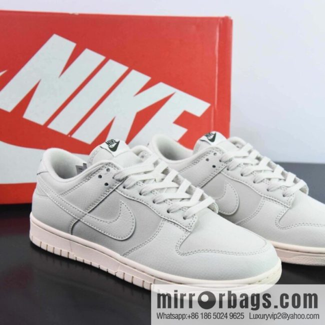 NK SB Dunk Low Pro \"Light Orewood Brown\" Slam Dunk Series Low Help Casual Sports Skateboard Shoes \"Beige Old\" DZ2538-100