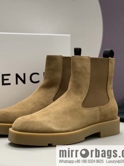 Givenchy/Givenchy, Beige Frosted Leather, Men\'s Chelsea Boots