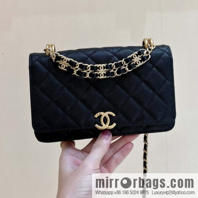 CHANEL 22k autumn and winter high-end ready-to-wear collection, lychee leather woc AP3019 black