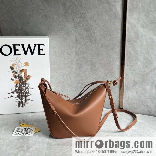 LOEWE new hammock armpit bag 0687 caramel color