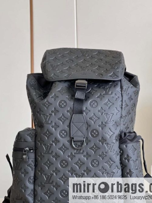 LV M43680 TREKKING backpack